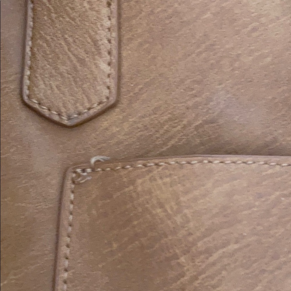 Large Purse - Picture 6 of 6